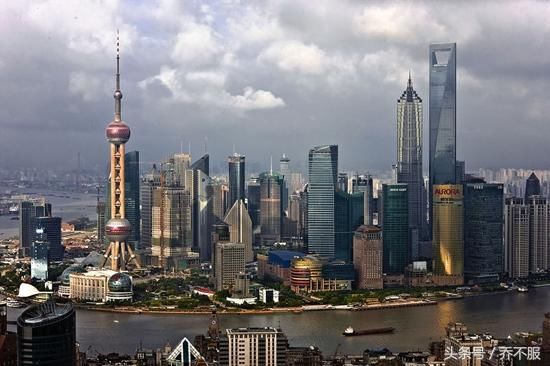 中国十大城市人口排行榜,附加人均收入以及当