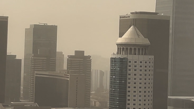 沙尘来袭！北京市气象台：预计今日23时结束