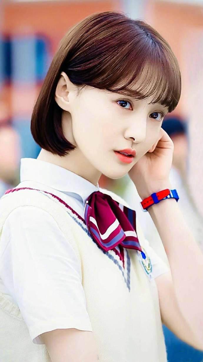 杨紫剪短发?娱乐圈最美短发女明星大盘点 ，有你的爱豆吗?