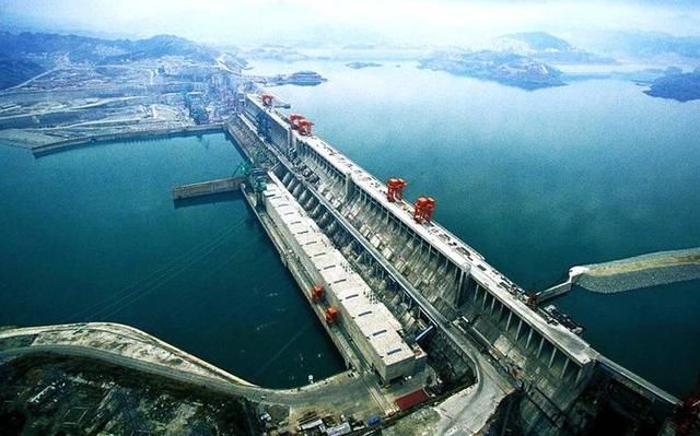 印度建世界第二大坝,印度网友扬言:超三峡大坝