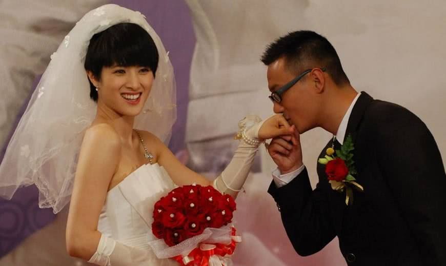 这之后,张妍虽然彻底的火了起来,也接了很多的电视剧,但是大家对于她