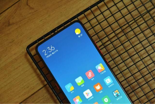 猛料!小米MIX3解锁打开笔记本?网友:这是要打