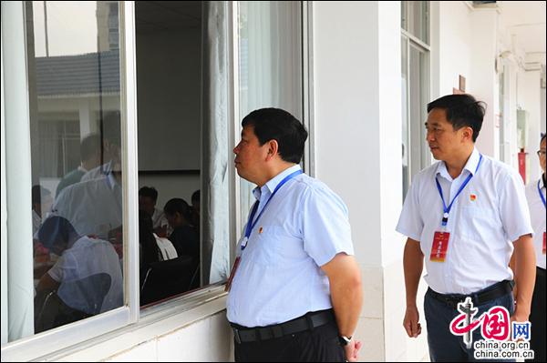 贵州福泉举行副科级后备干部面试选拔 场面激