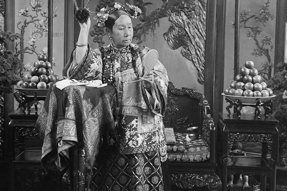 八国联军进紫禁城之后有没有抢劫什么故宫有没有地下宝库!