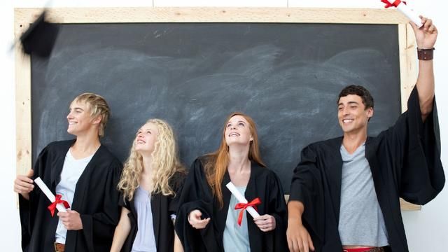 2018高考:这几个专业,被称为最没用专业,80%