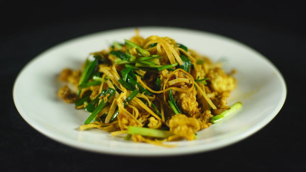 《养生厨房》鲜味蛋酱爆春韭