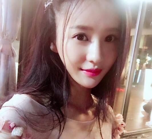 王思聪好兄弟,之前熊猫tv主管a总armanini微博手撕陈海沛了,陈海沛之