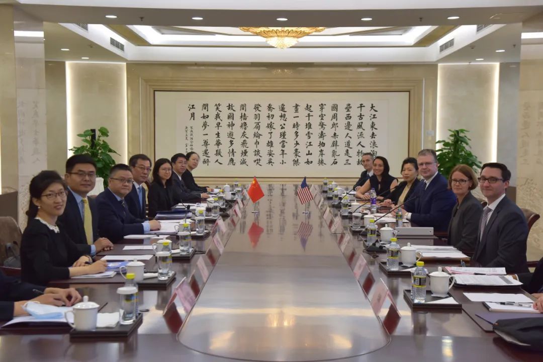 中美外交官员在北京举行会谈:中方就台湾等重大原则问题阐明严正立场_北京时间