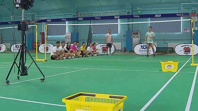 《健身圈》20200224北京纪录电视挑战赛羽毛球定点入筐