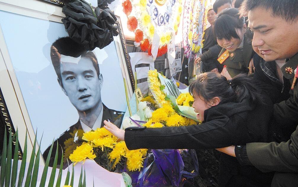 这些在和平年代下牺牲的中国军人 不容被忘记