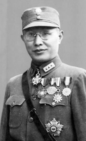 顾祝同,冷欣建议在江西洽降,美军魏德迈(albert coady wedemeyer)将军