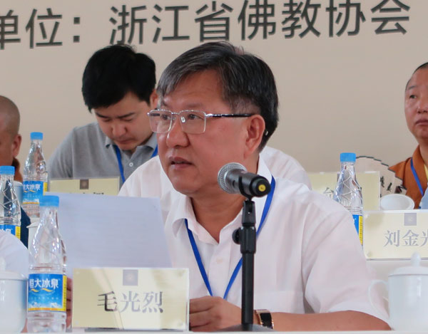 奉化区委常委,统战部长方国波首先致辞