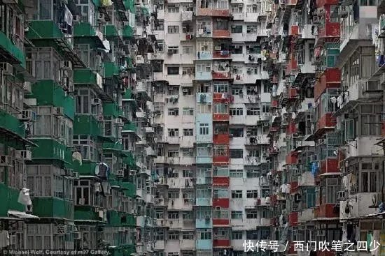 他发明卖楼花跟分期付款,推动房地产发展,却也