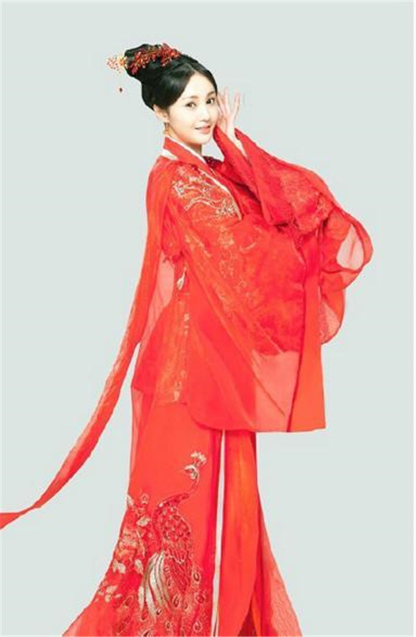 红衣古装郑爽与杨幂谁更好看?