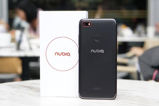 努比亚V18之存在即合理:可能4000毫安大电池