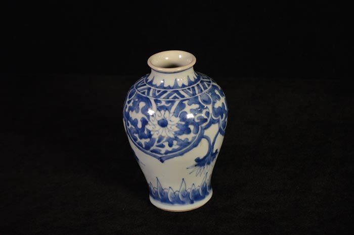 《拍宝》康熙青花五彩莲子罐