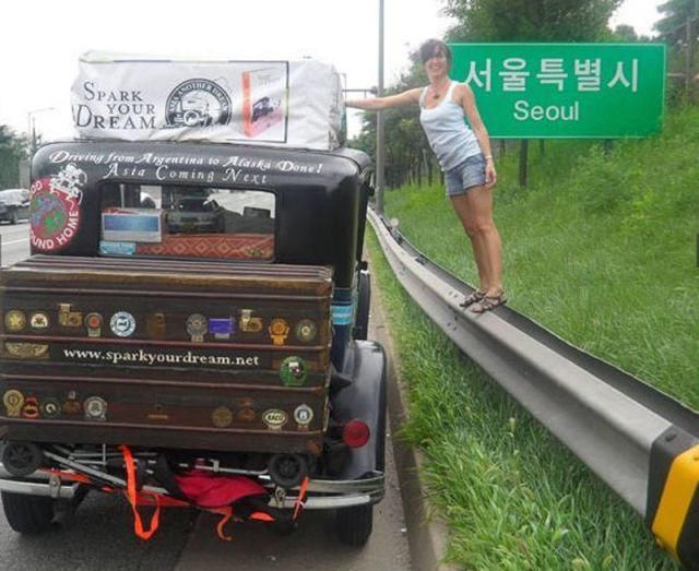 专门在车上生孩子的美国夫妇,旅行十几个国家