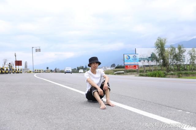 王者荣耀梦泪强势入驻企鹅电竞,这房间号有点