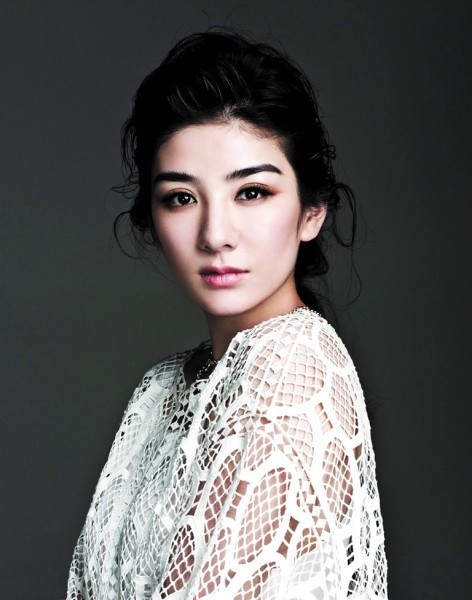 结过两次婚被家暴,无收入却慷慨捐70万,比某些