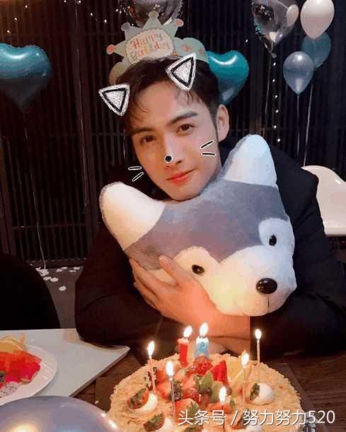 杨幂旗下的男星,演渣男 上瘾?这个90后男星有