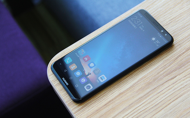 华为麦芒6再次降价, 对比小米8SE, 你会选择谁