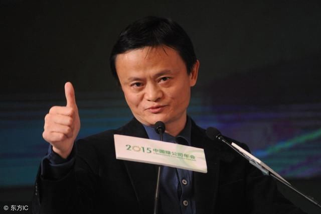 滴滴因空姐被杀整顿,马云强势切入,让滴滴措手