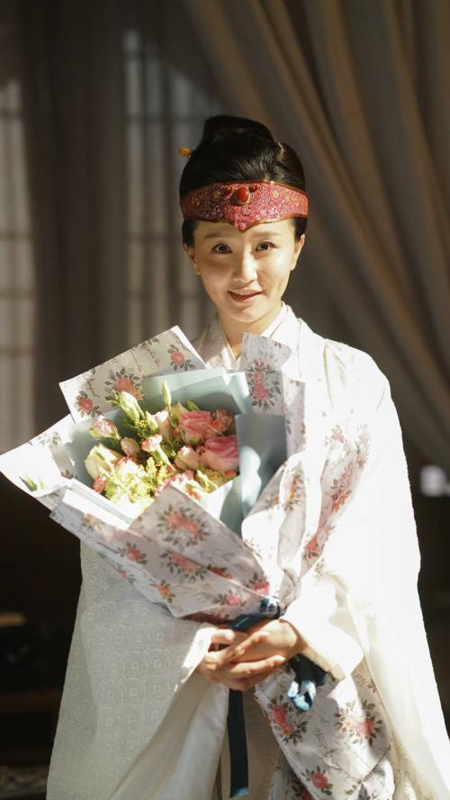 《知否知否应是绿肥红瘦》顺利杀青,武笑羽完