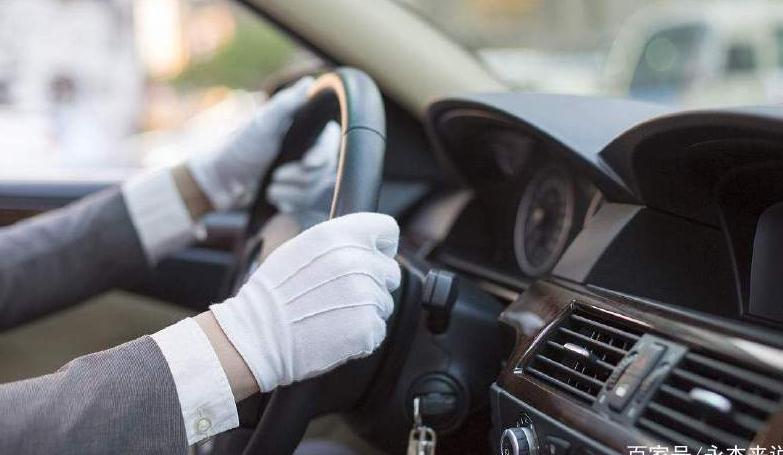 自动挡怎么起步才最省油?大部分人都用错了,有