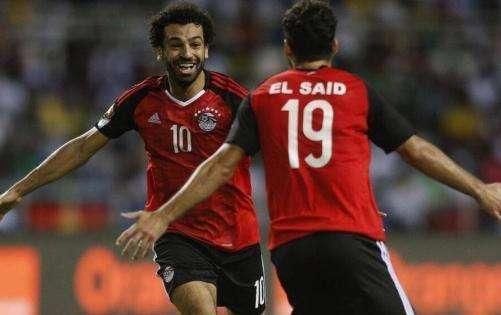 两个小组零强队!世界杯竟变菜鸟互啄游戏,FIFA