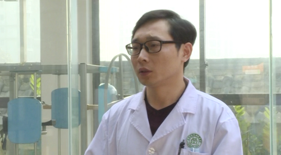 首届中国全媒体公益年会:医者匠心 用爱让瓷娃娃不再易碎 首届中国全媒体公益年会:医者匠心 用爱让瓷娃娃不再易碎