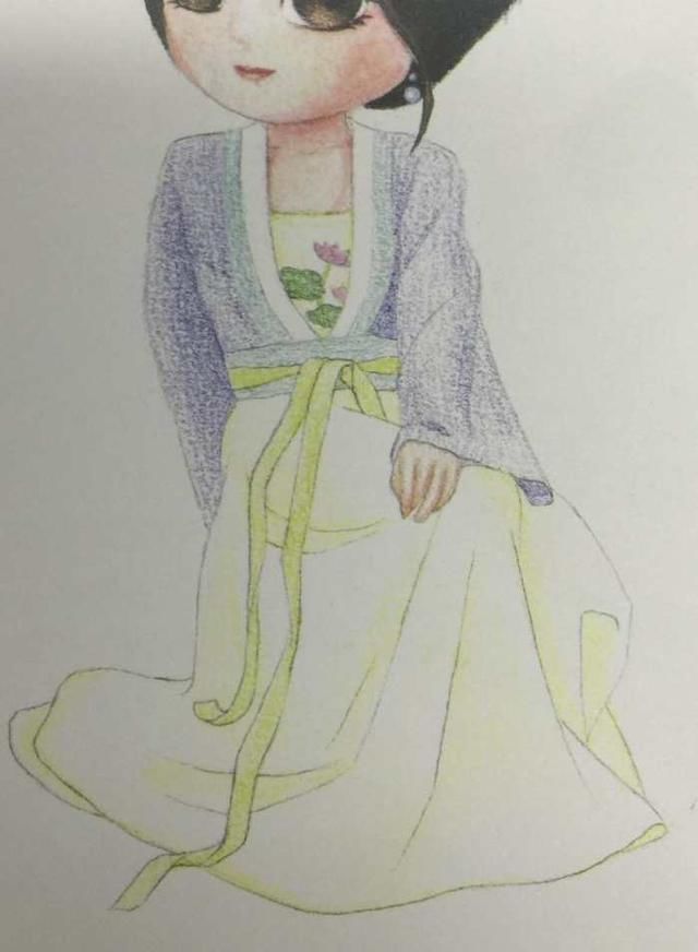 明代盛行衣掩裙的袄裙打扮,清朝汉女装继承了