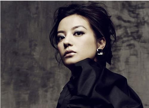 赵薇背后靠山曝光,王思聪也敬她三分,网友:这后