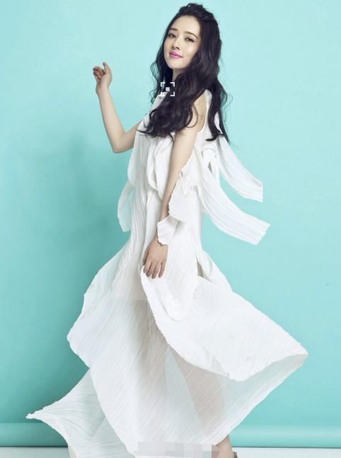 真有福气!抱完张馨予抱范冰冰,这次连郭碧婷也