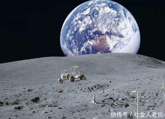 从月亮上看地球好恐怖, 搞不好就会弄瞎你的双