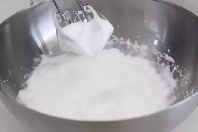 白巧芝士舒芙蕾完美诠释入口即化