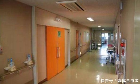 孕妇在医院走廊生孩,护士看婴儿头部顿时发麻