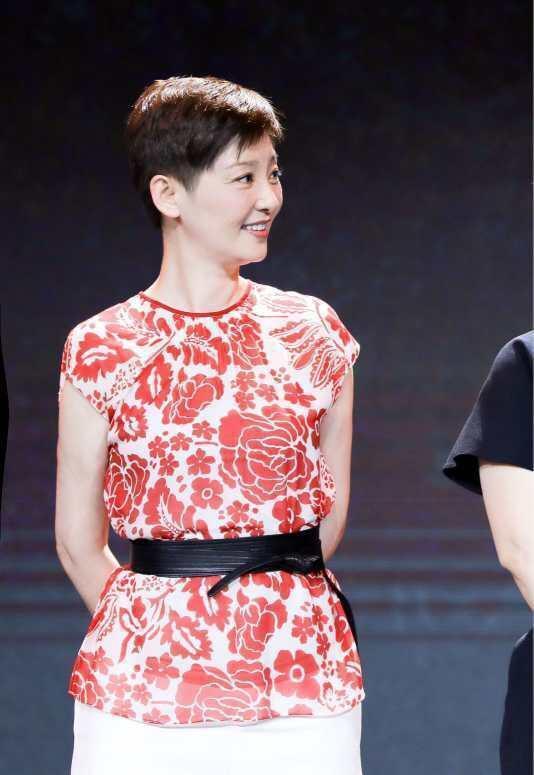 徐帆谈冯小刚出轨,崔永元都看不下去了