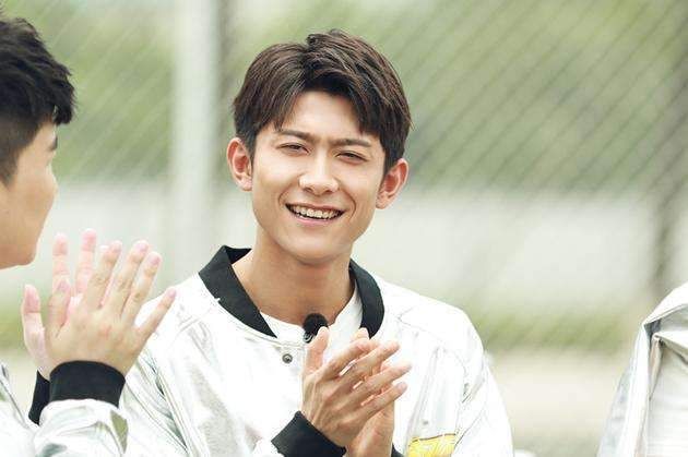 张大大上综艺,被王宝强怼遭张一山骂,网友:真是