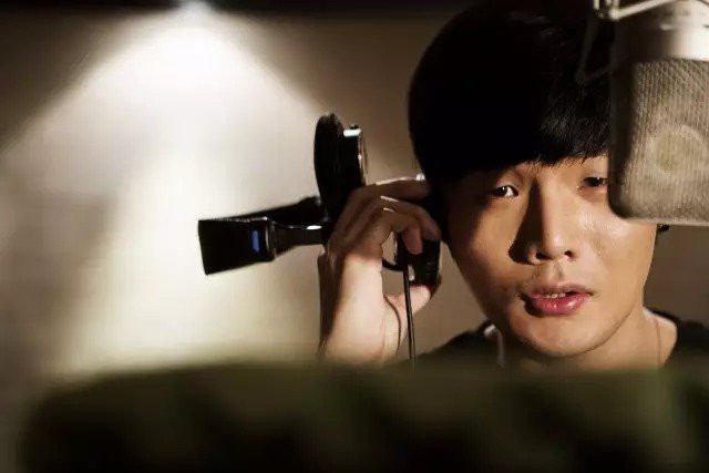 杨丞琳连续三年零点为李荣浩送上祝福