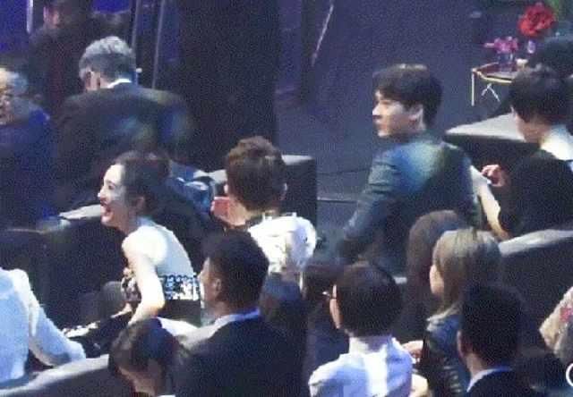 杨幂问baby:咱俩谁漂亮,baby开黄腔高情商解了