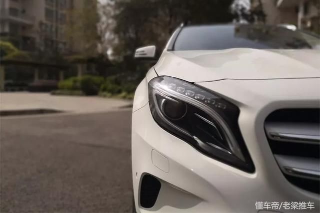 小钢炮式非传统SUVMercedes-Benz GLA200