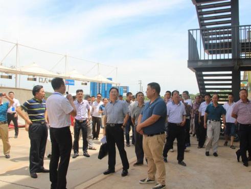 邵阳市组团来长沙大河西市场考察对接精准扶贫