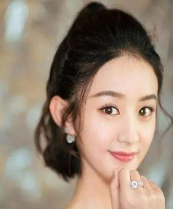 饱受发际线过高困扰的问题!发际线低的妹子你