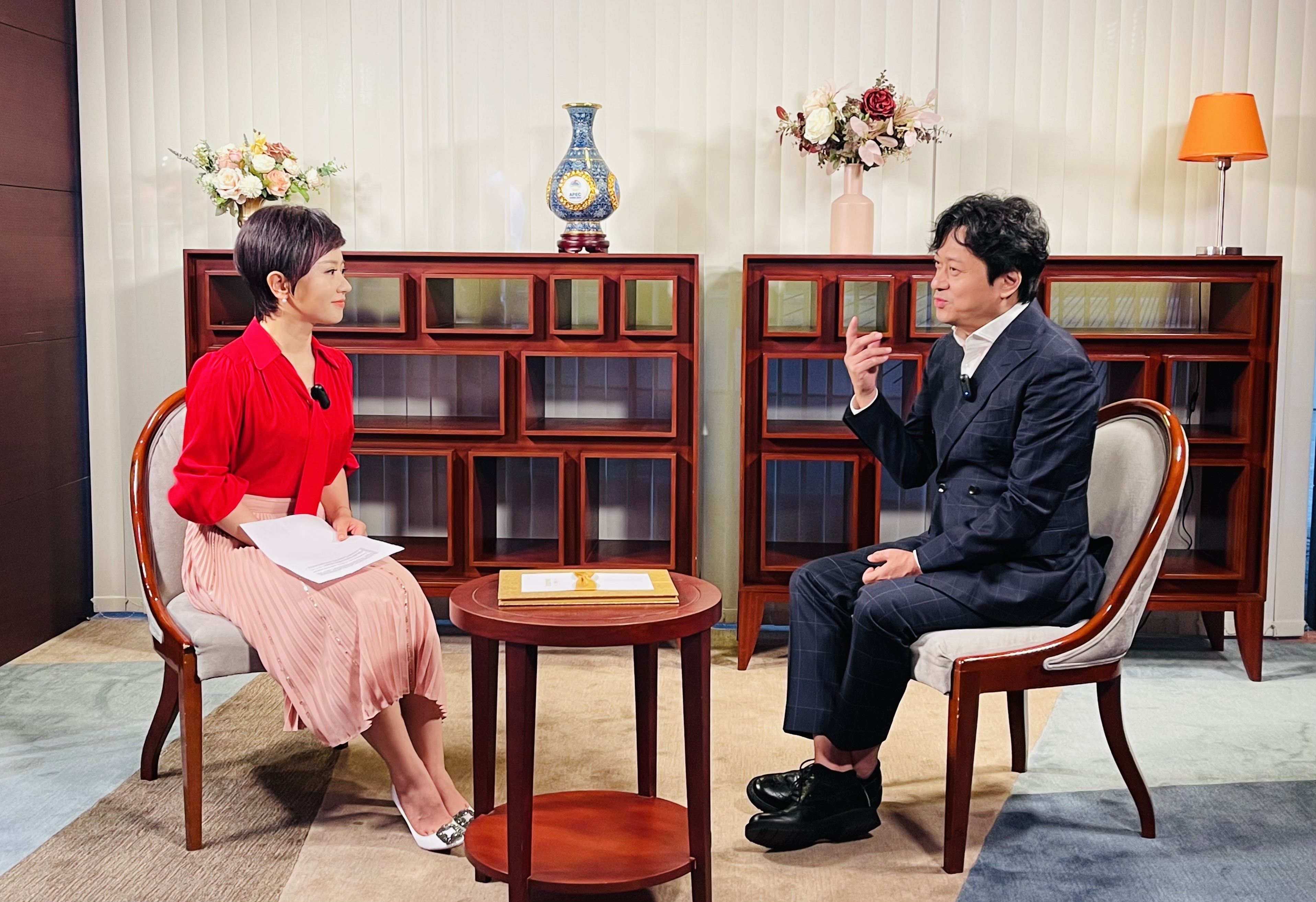 什么歌让舒楠茶饭不思 什么歌让舒楠茶饭不思