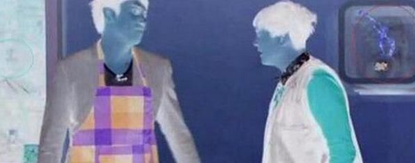 14年白衣女子竟上镜14次春晚灵异事件?