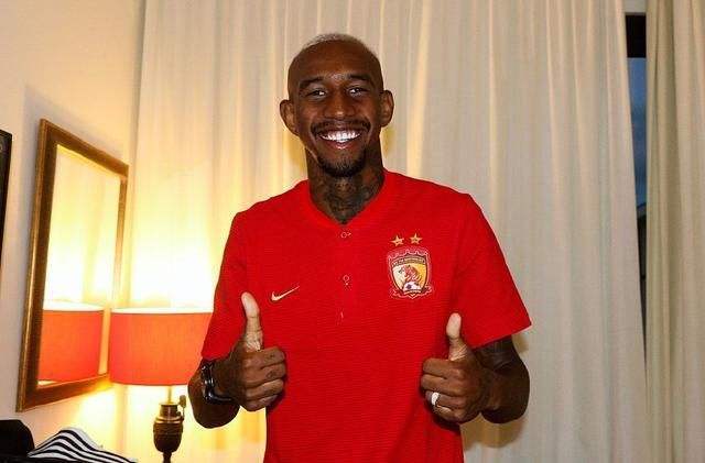 恒大神锋亲承愿归化加入国足 前提条件令中国