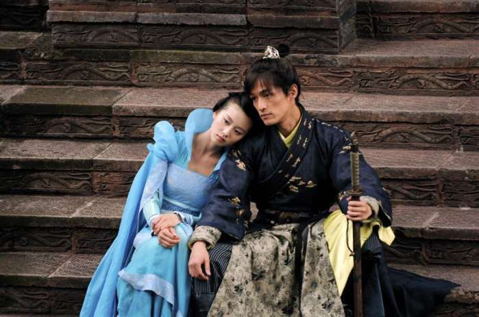 胡歌微博骂刘诗诗真相 唐嫣力挺诗诗杨幂持中