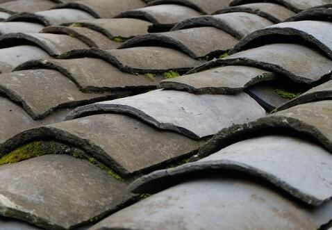 农村盖房用什么瓦好?大红瓦,琉璃瓦,树脂瓦,水