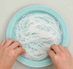 教你做蒜蓉粉丝开边虾,看着就让人流口水,一口