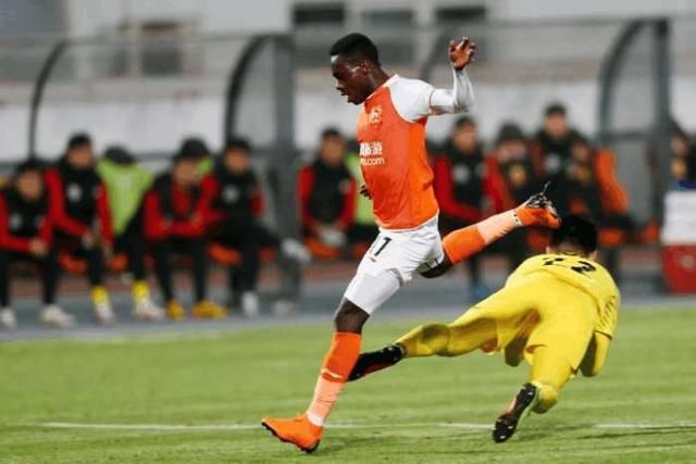 武汉卓尔将迎来魔鬼赛程,如果能够顺利过关,冲